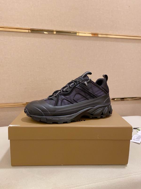 Burberry sz38-46 hnh0304