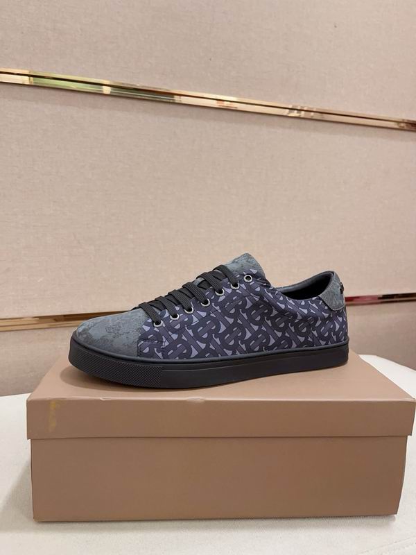 Burberry sz38-45 hnh0313