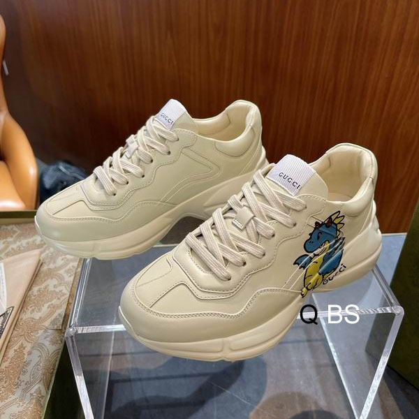 Gucci sz35-45 BS0402