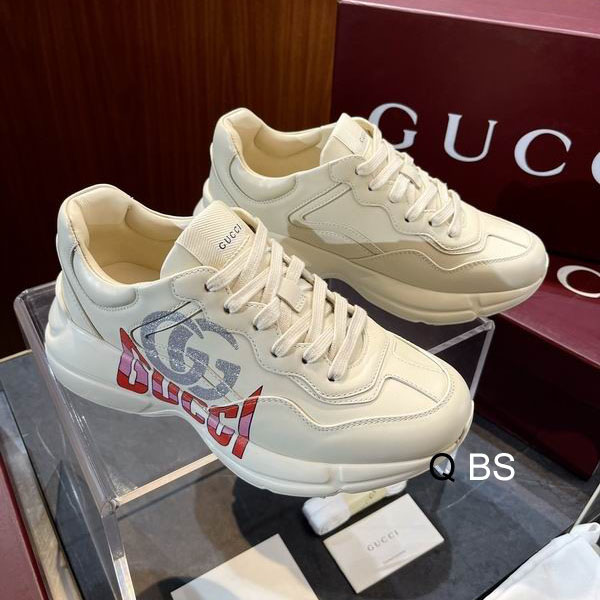 Gucci sz35-45 BS0404