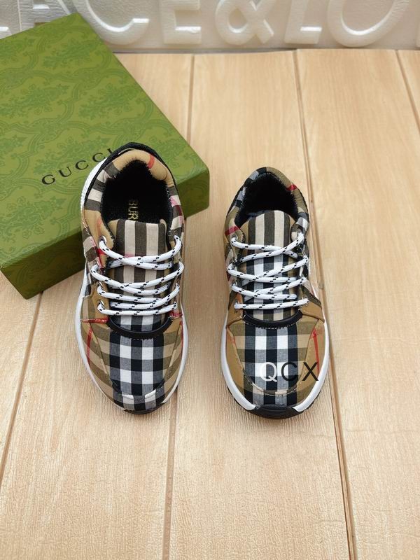 Burbrerry sz26-35MM421