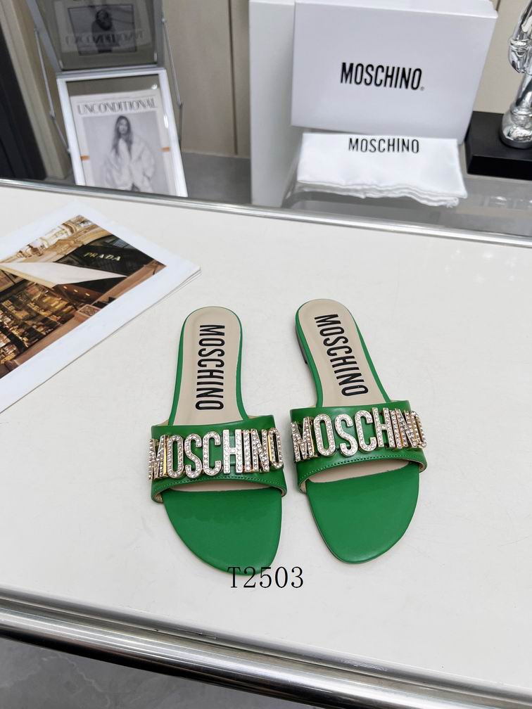 Moschino ŮЬ 0409