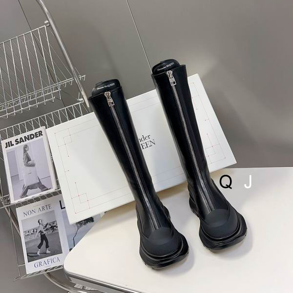 Alexander Mcqueen colour sz35-40 XJ0405