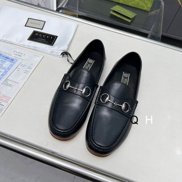 Gucci sz39-45 HX0504