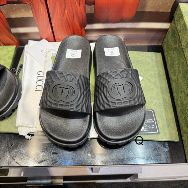 Gucci sz35-47 BS0608