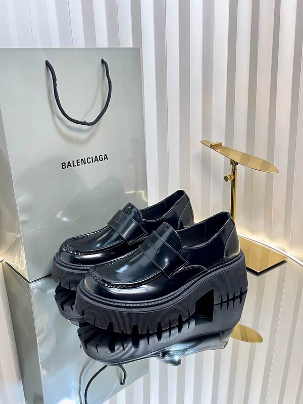 2025 Balenciaga ŮƤЬ 0619