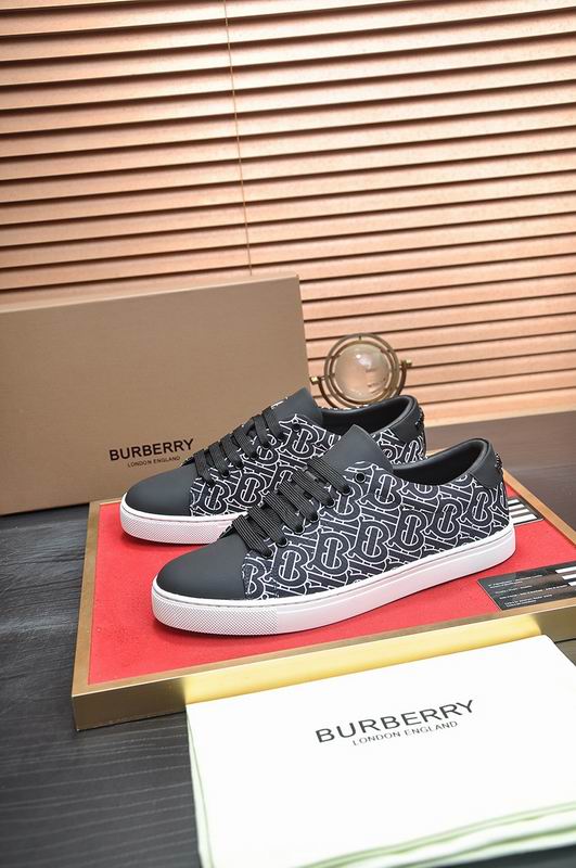 Burberry sz38-45 hnh0613