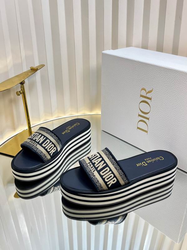Dior sz35-41  mnh0601