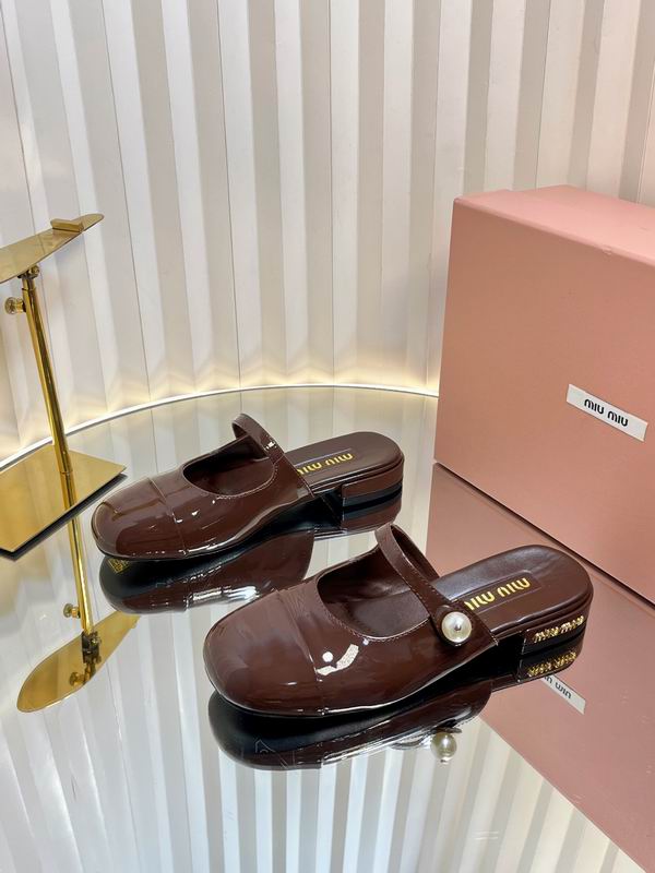 MiuMiu 35-40 mnh0507