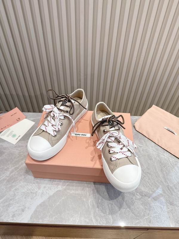 MiuMiu 35-41 mnh0505