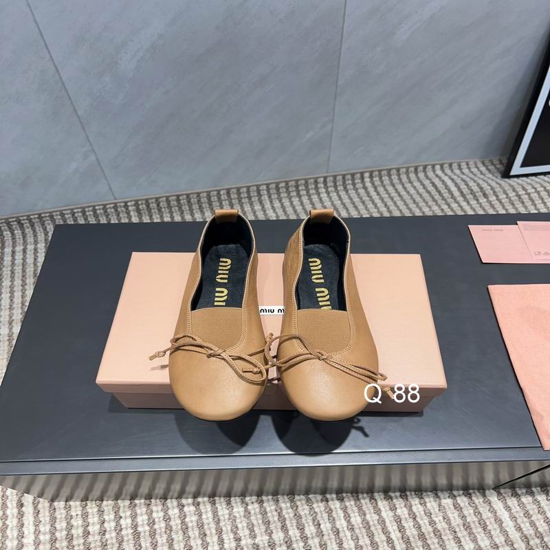 MiuMiu sz35-40 J0701