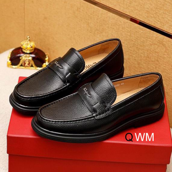 Ferragamo sz38-45 WM0804