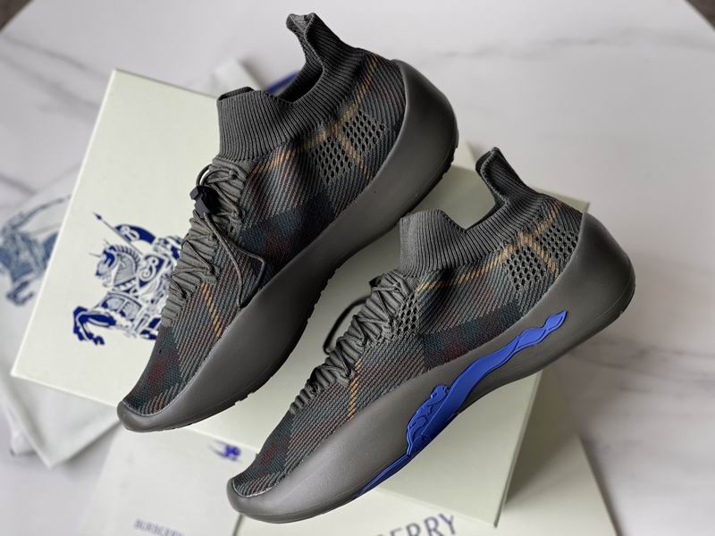 Burberry sz39-44 hnh0601