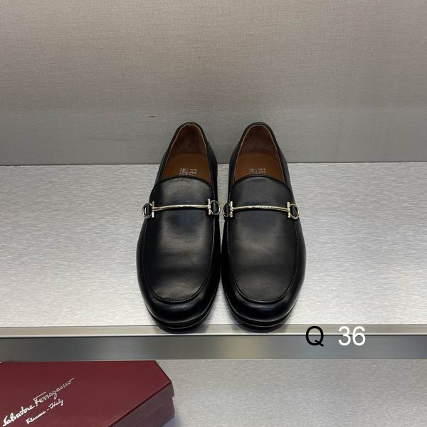 Ferragamo sz38-45 AH0811