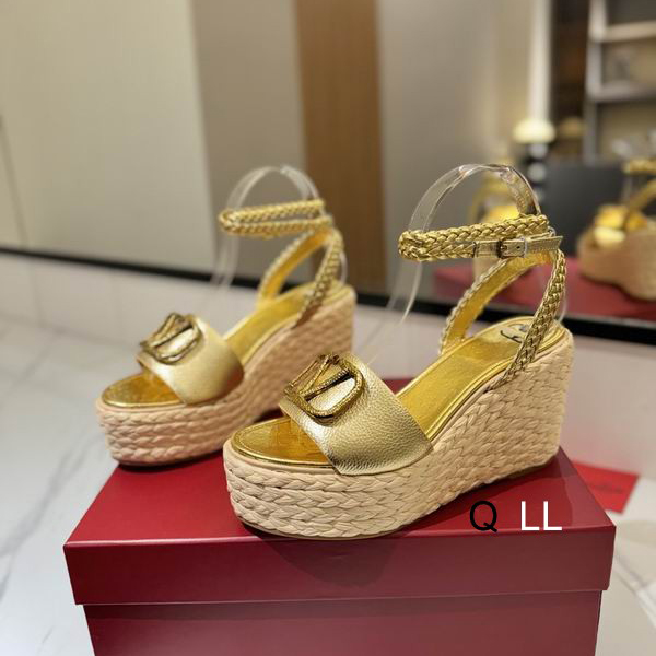 Valentino sz35-40 9CM LL0803