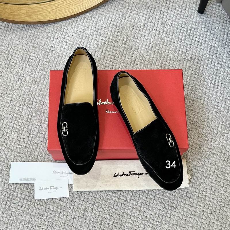 Ferragamo sz38-45 F0815