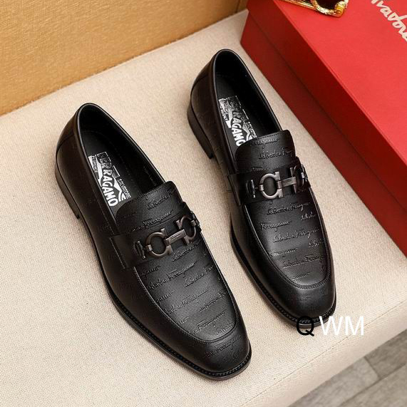 Ferragamo sz38-45 WM0818