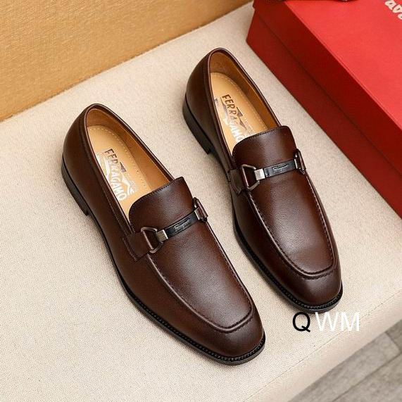 Ferragamo sz38-45 WM0821