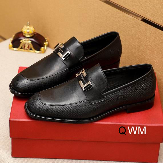 Ferragamo sz38-45 WM0824