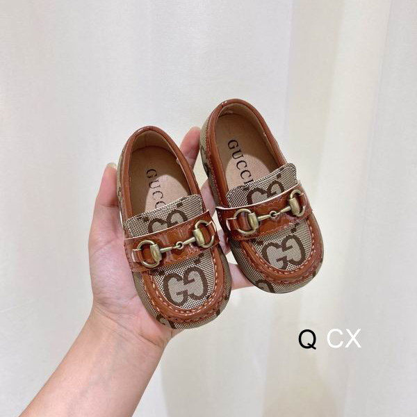 Gucci sz21-28 CX1002