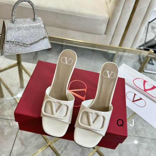 Valentino sz35-40 J1114