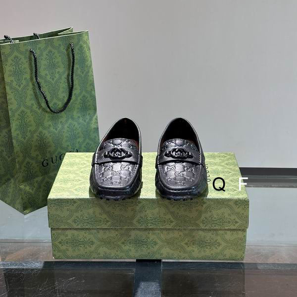 Gucci sz38-45 TF12102