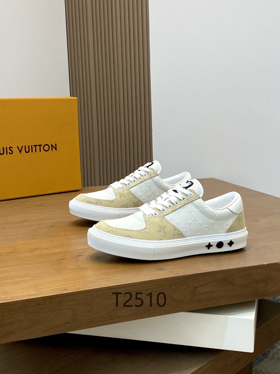 LV shoes 38-46 h1213