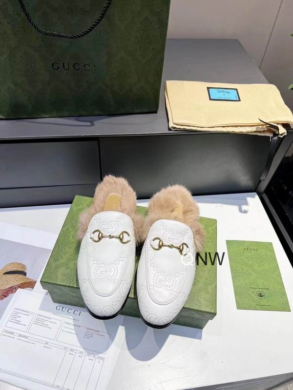 Gucci sz35-46 NW0114