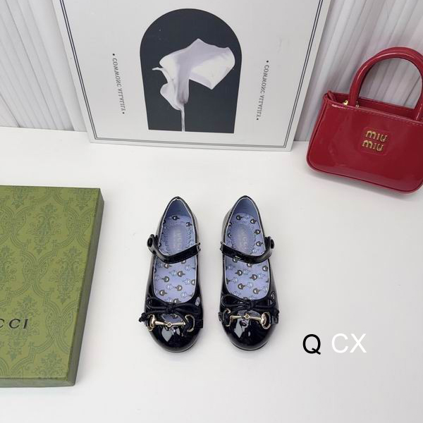 Gucci sz26-35 CX0303