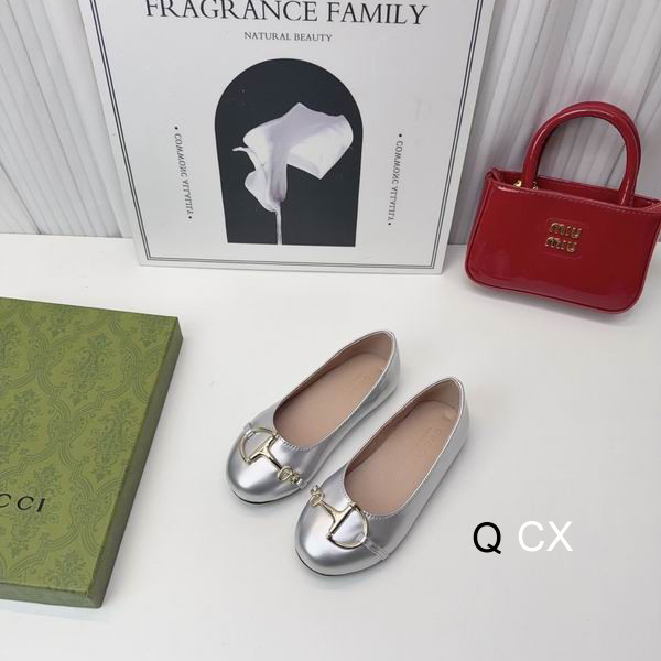 Gucci sz26-35 CX0305