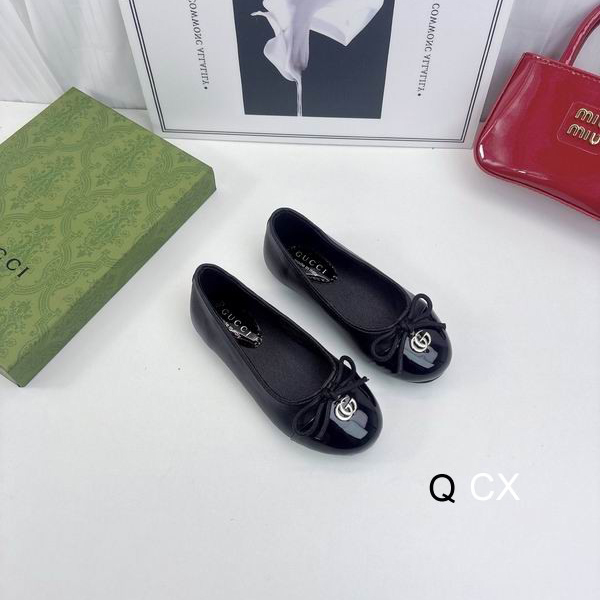 Gucci sz26-35 CX0401