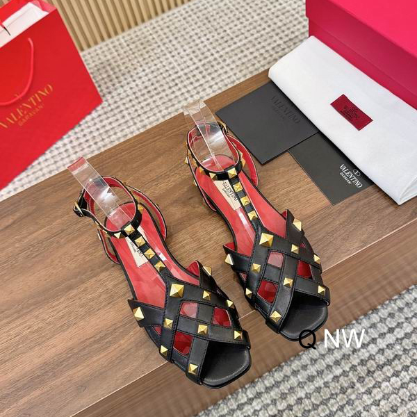 New shoes 0417d