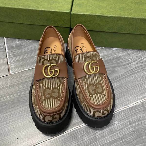 Gucci ŮЬ Ts