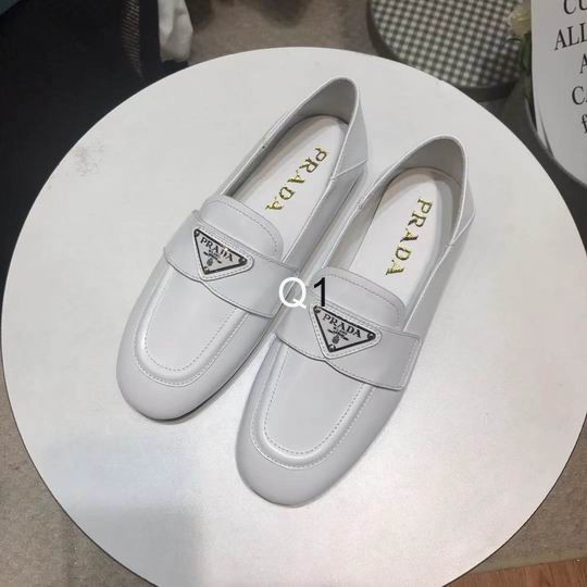 Prada ŮЬ Ts