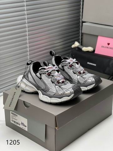 Balenciaga еͰЬ 1111