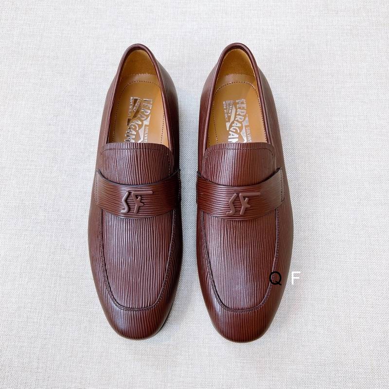 Ferragamo sz38-45 4C F0301