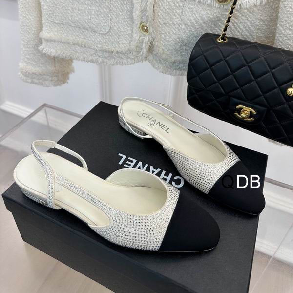 Chanel sz35-40 2C DB0501